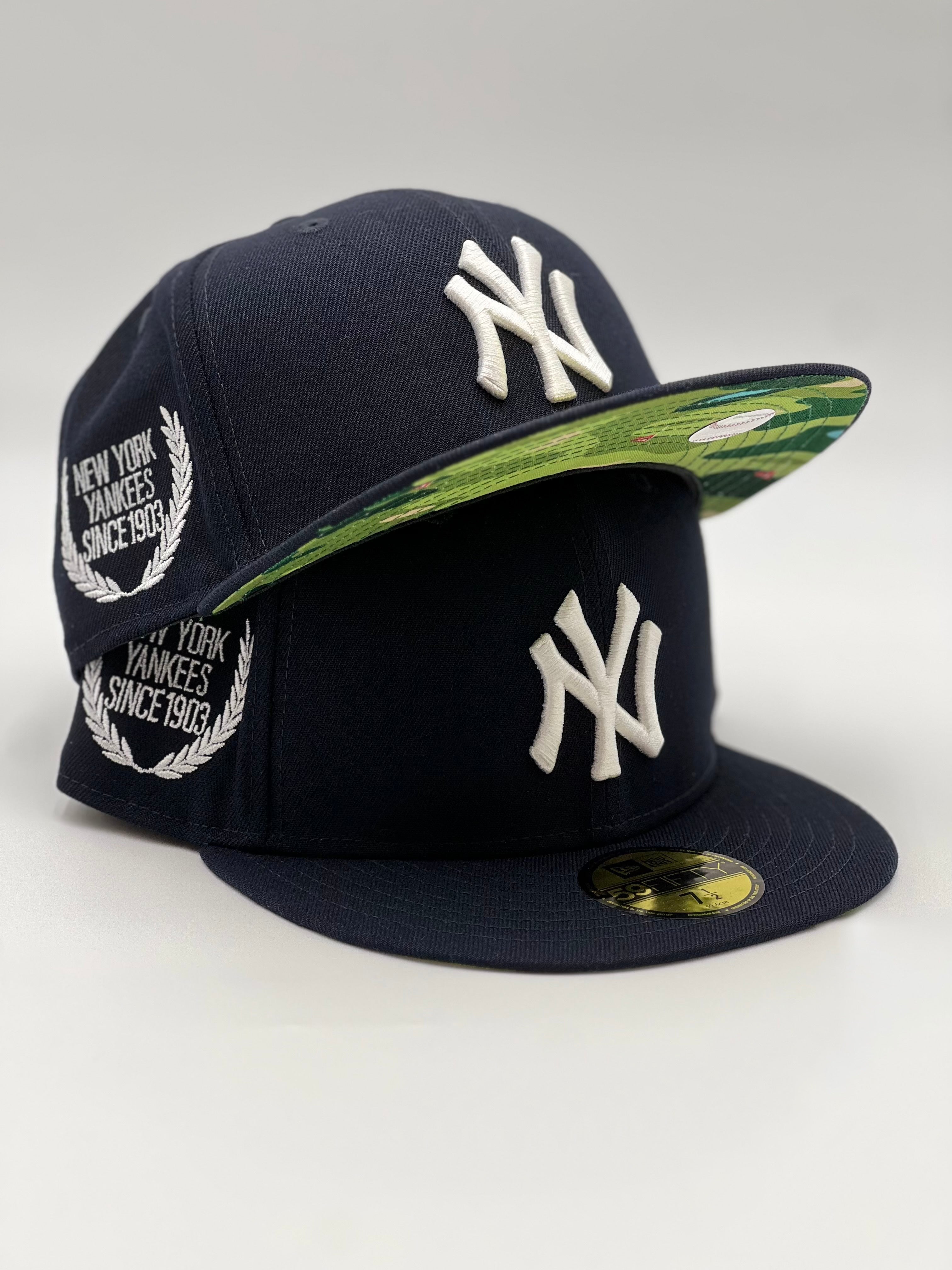 New York Yankees Golf Camo New Era 59FIFTY Lifestyle Fitted Edge Outwear