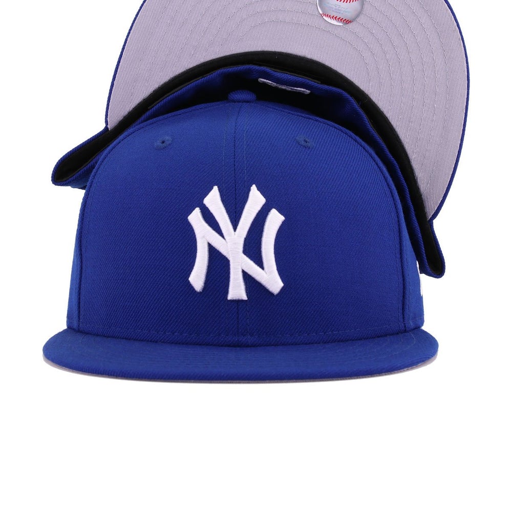 New Era Cap MLB NY Yankees Black Royal Blue Glittered 59FIFTY Hat